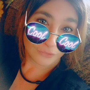 Meet your Posher, Shelley